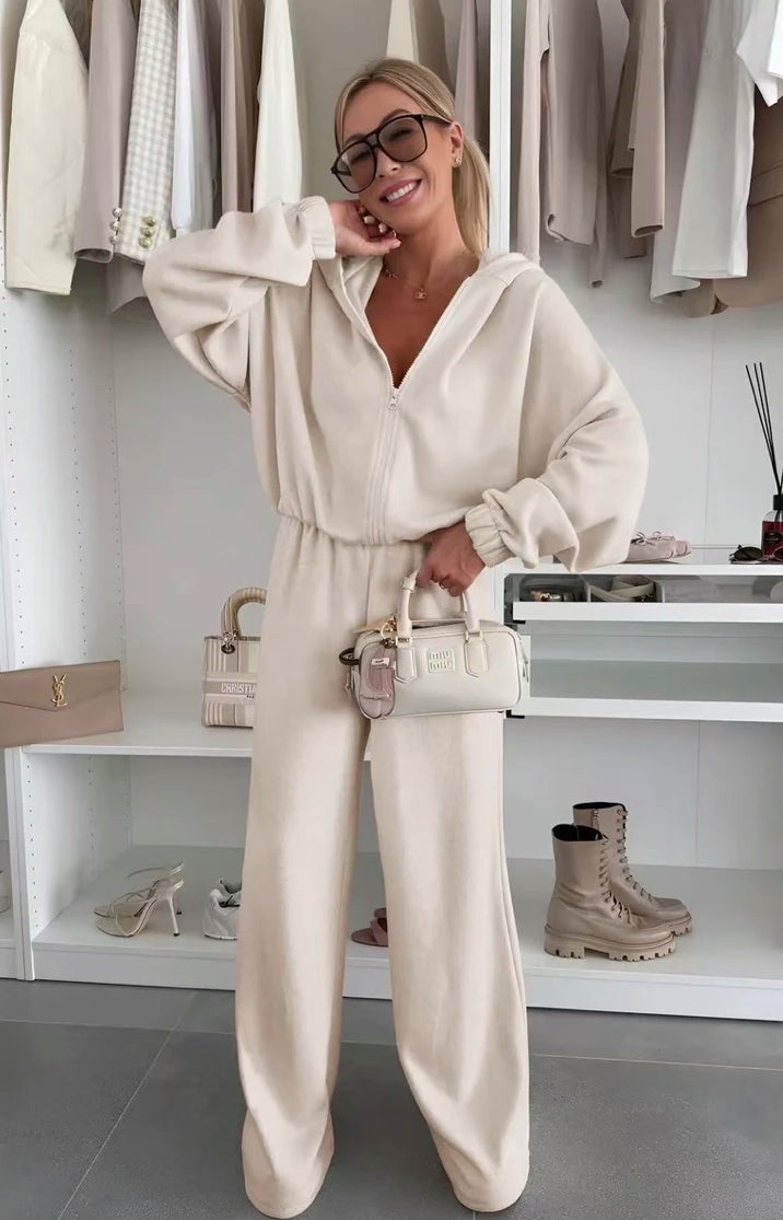 Ensemble avec gilet à capuche zippé et pantalon