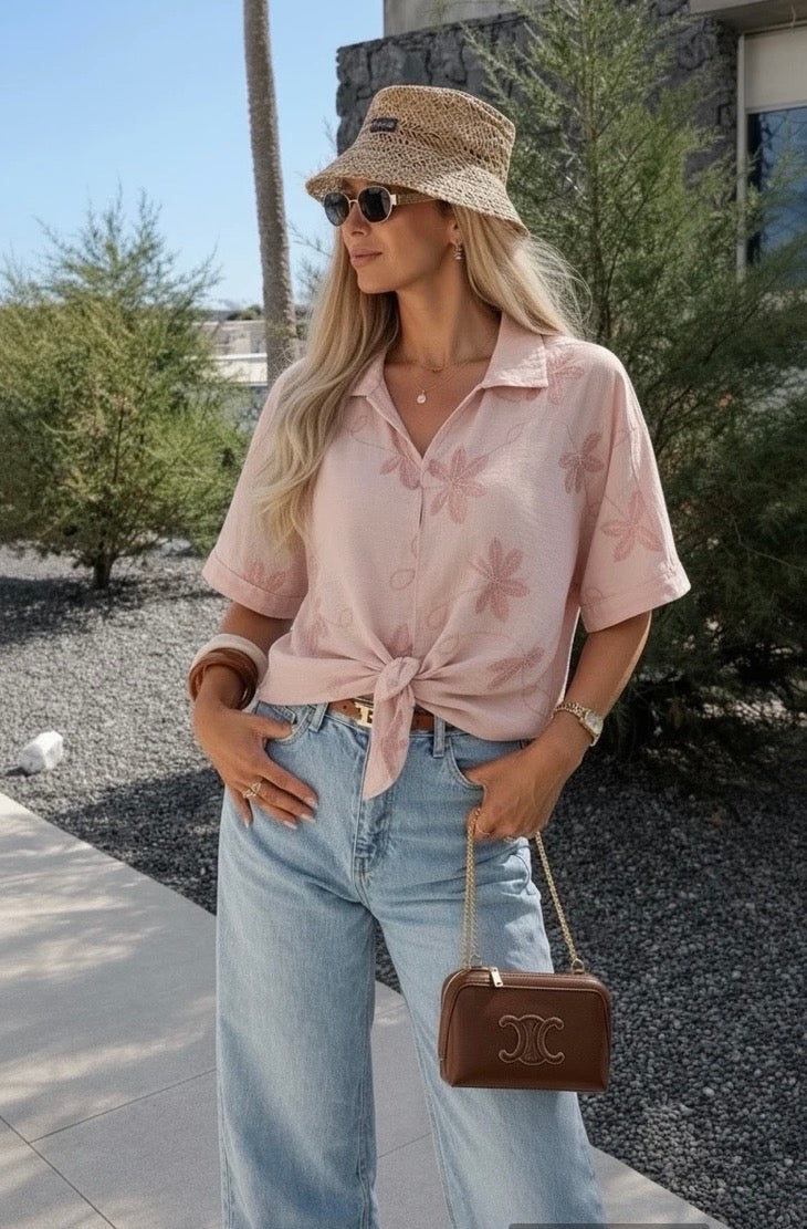 Top col chemise broderie fleurie à nouer