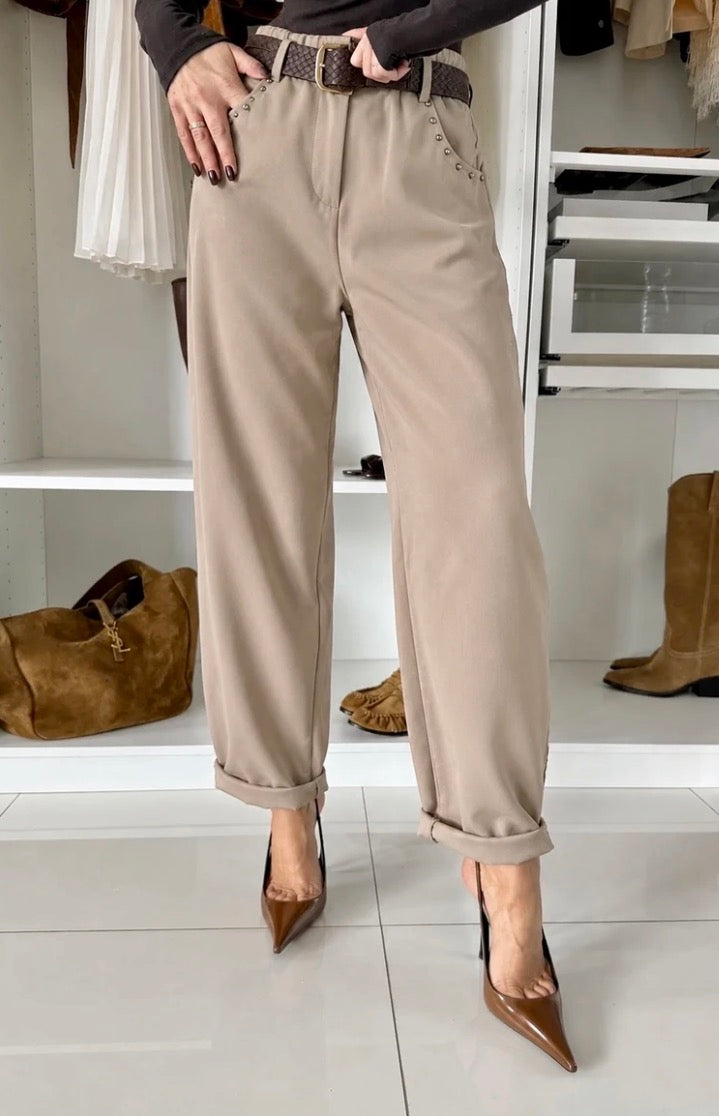 Pantalon Poches cloutés avec ceinture et poches