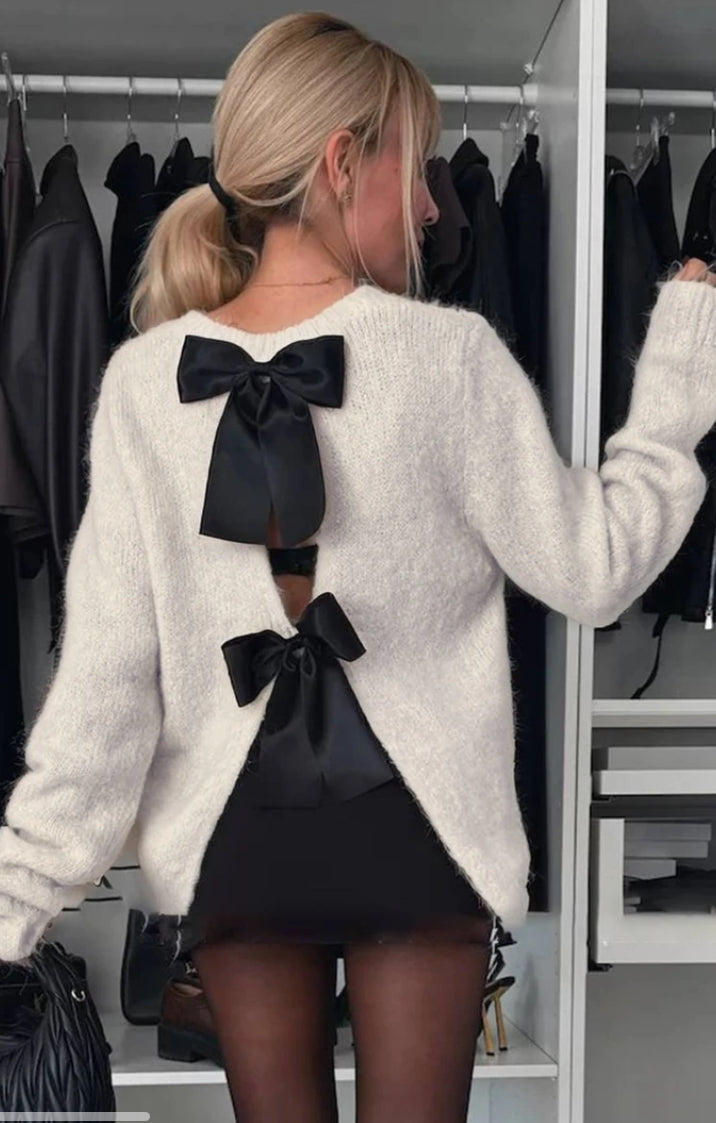 Pull Ample Doux à Noeuds Papillons Dos