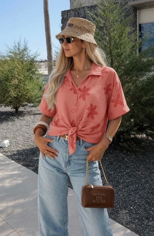 Top col chemise broderie fleurie à nouer